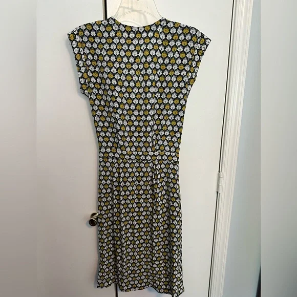 DRESS - Picture 5 of 6